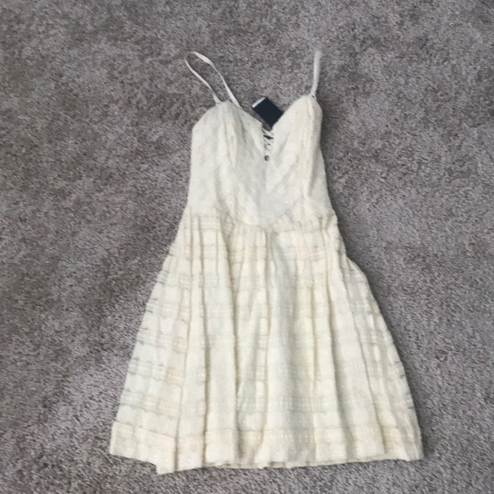 Guess linear dot lace dress. NWT. Size 2.